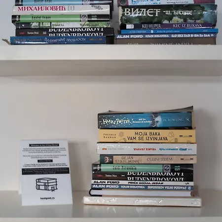 Konaci Brvenik דירה *